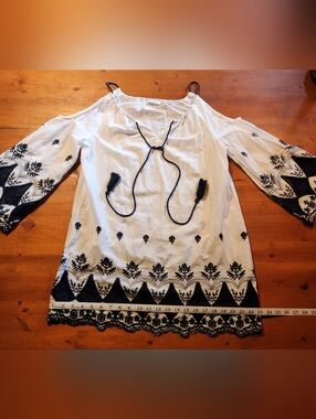 Blu Pepper beautifully Embroidered White & Navy, Mid-sleeve Cotton Boho Top